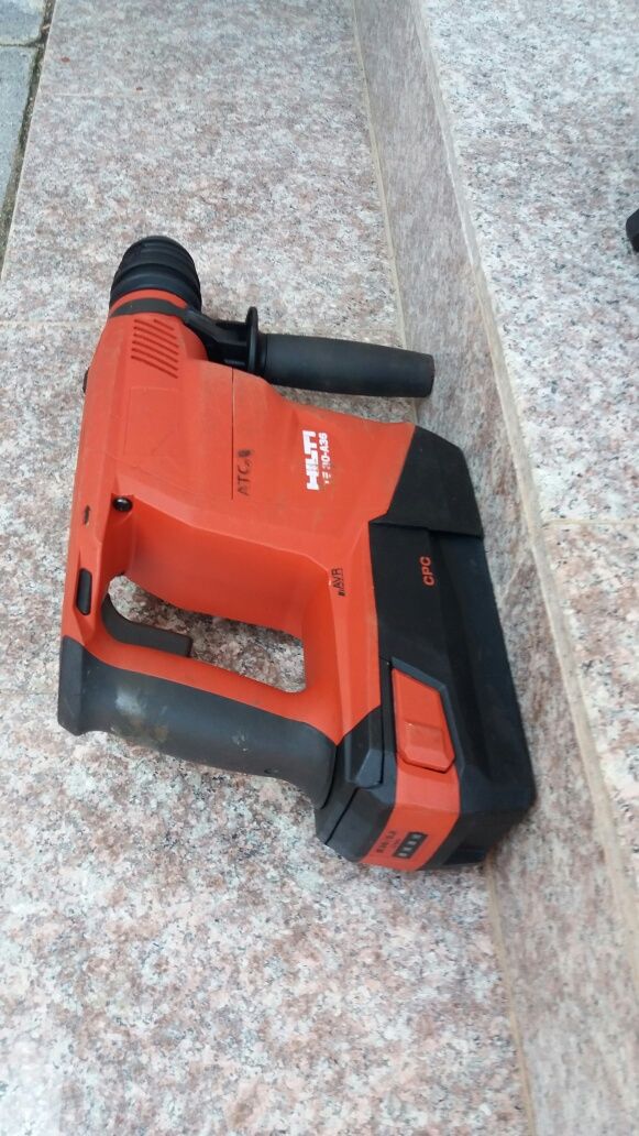 Hilti rotopercutor pe acumulatori te 30 a 36