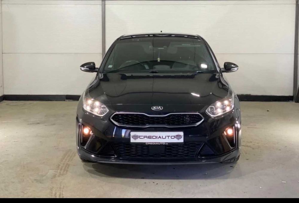 лек автомобил KIA Ceed 2019