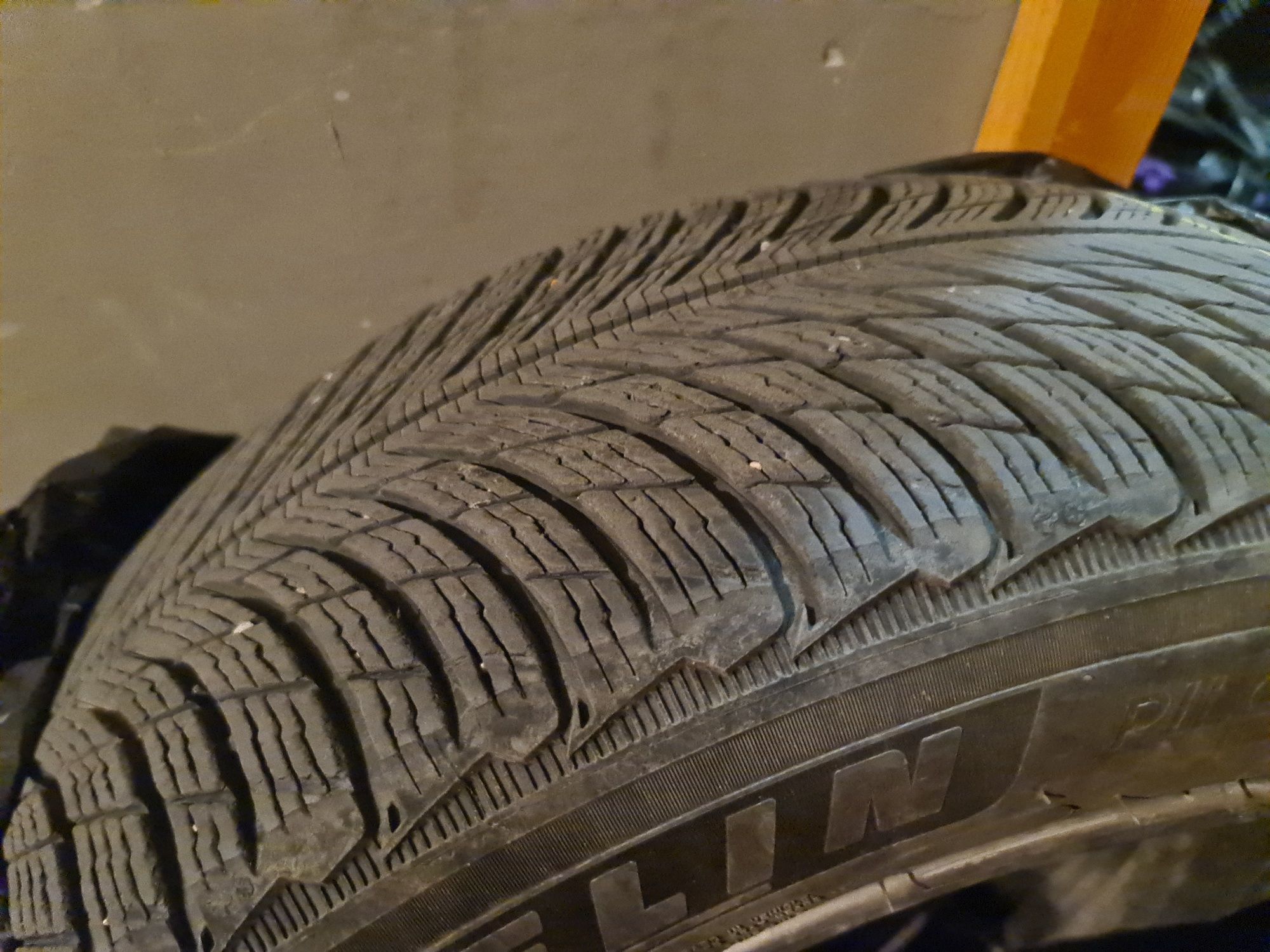 Джанти с гуми Michelin Pilot Alpin за Toyota