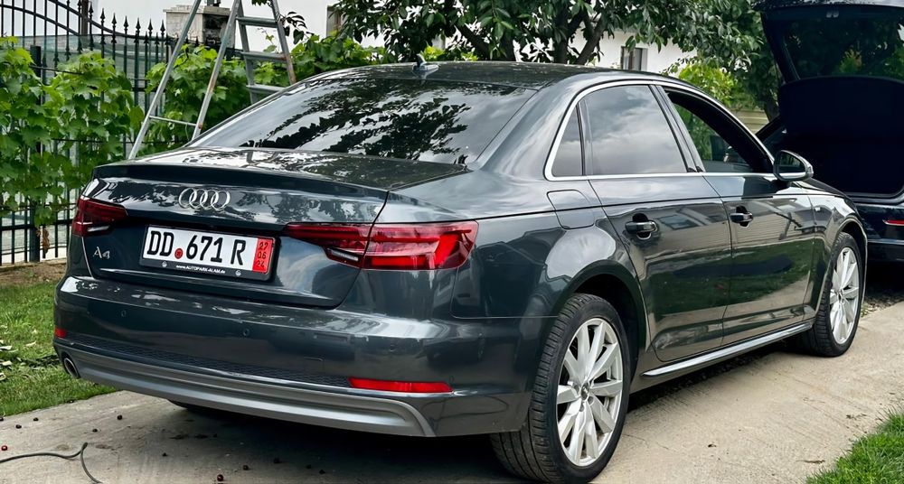 Audi A4 B9 2.0 diesel * S Line * Automată * înmatriculat 09.2024