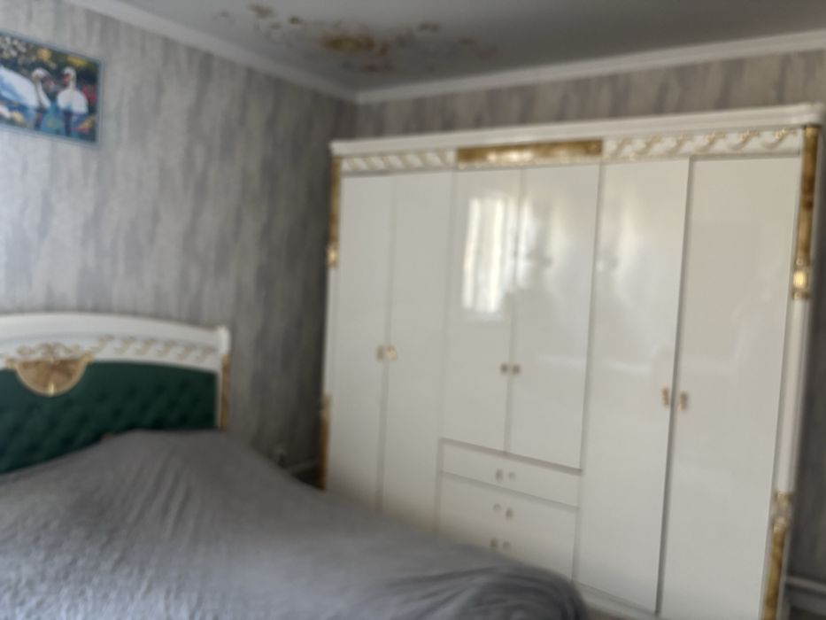 Продам спальный гарнитур б/у
