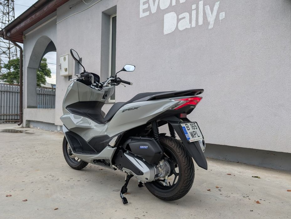 Scuter Honda PCX 125CC