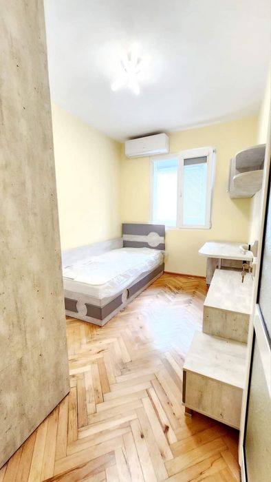 Дава се под наем Тристаен апартамент в Варна, Левски - 74 кв.м за 153500 € - Снимка #5