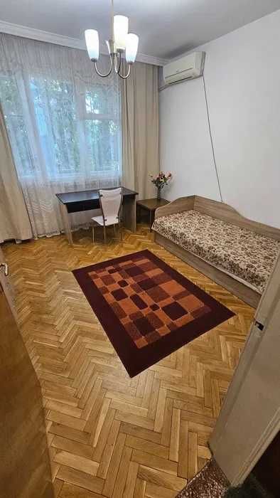 Продава се Многостаен апартамент в Пловдив, Остромила - 140 кв.м за 1643 €/кв.м - Снимка #2