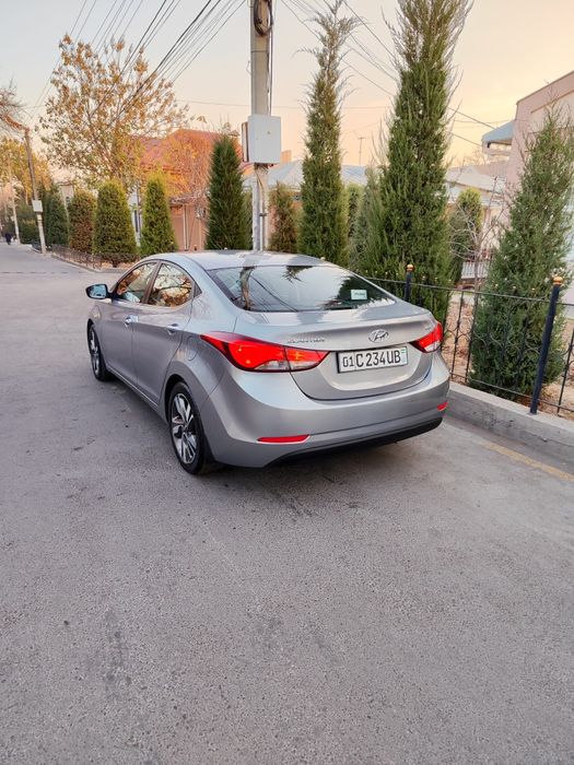Hyundai elantra 2014 йил  127 000 пробег