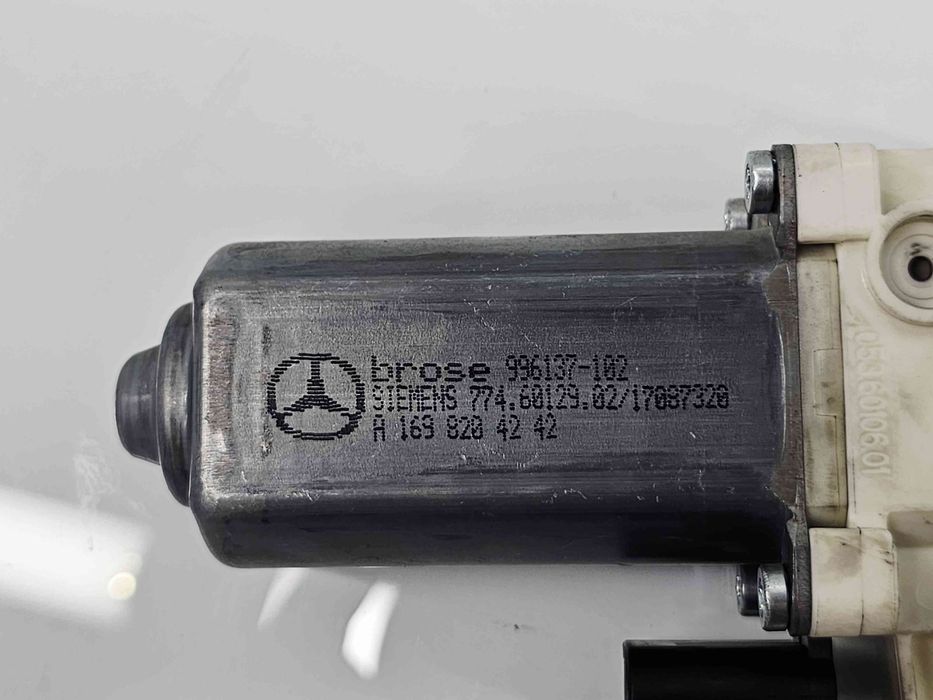 Motoras geam dreapta fata Mercedes Clasa B (W245) [Fabr 2005-2011] A16