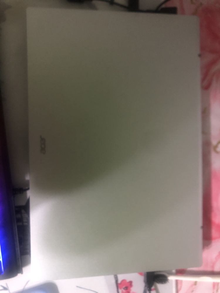 ноутбук Acer aspire 3