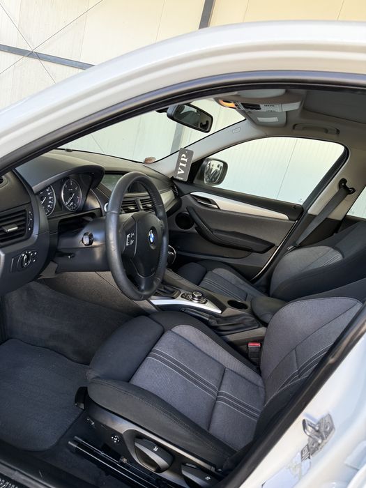 Bmw x1 xDrive Bi-Xenon Automat