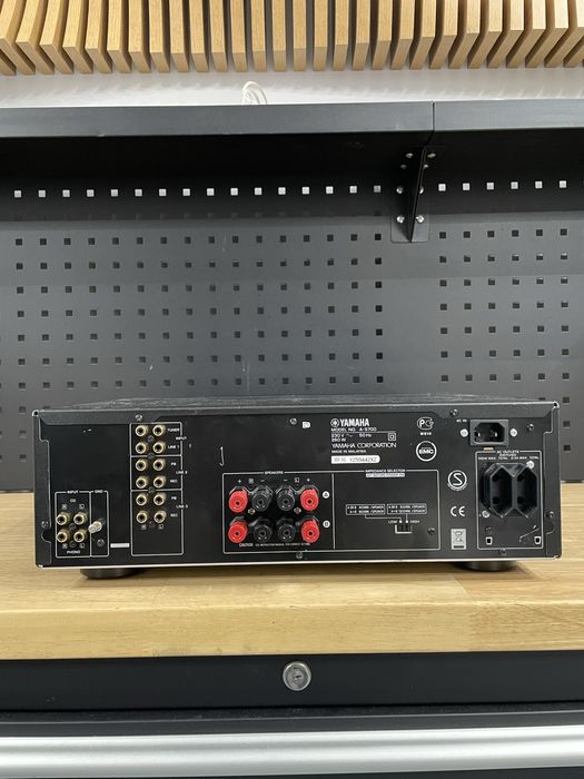 Amplificator yamaha a-s700 90W 8 ohmi telecomanda