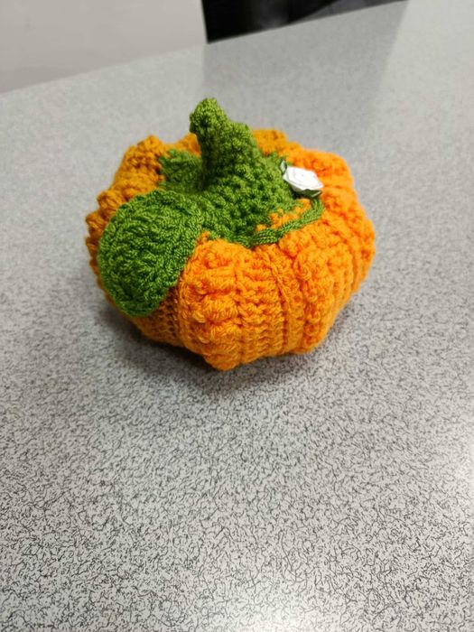 Плетени тикви на една кука