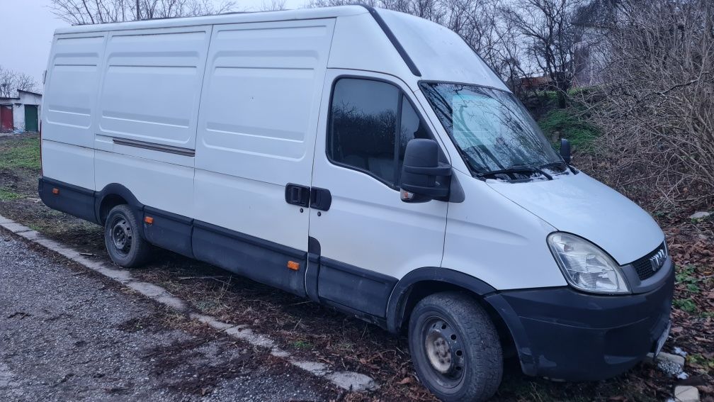 Продавам Iveco Daily 35S14