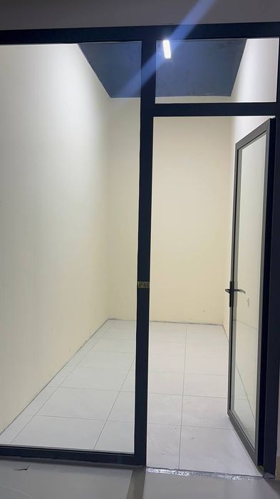 Ибнсино савдо марказида 6 этажда, Сотувга Дукон бор!