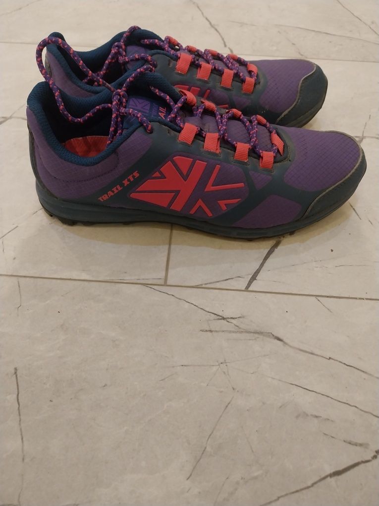 Маратонки Karrimor
