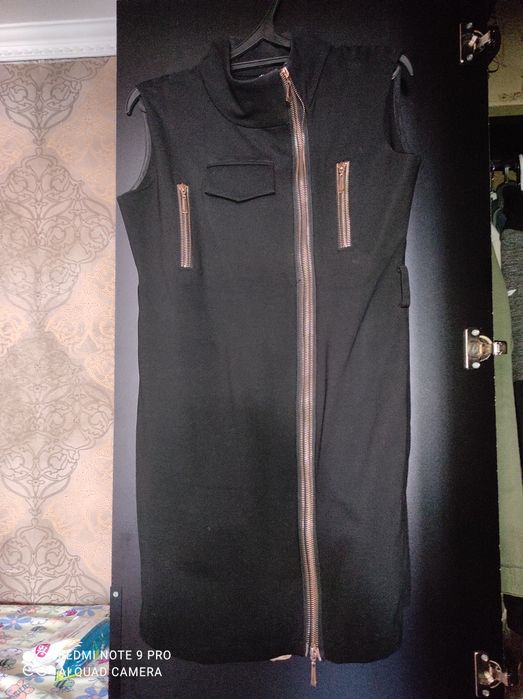 Продам  2 платья