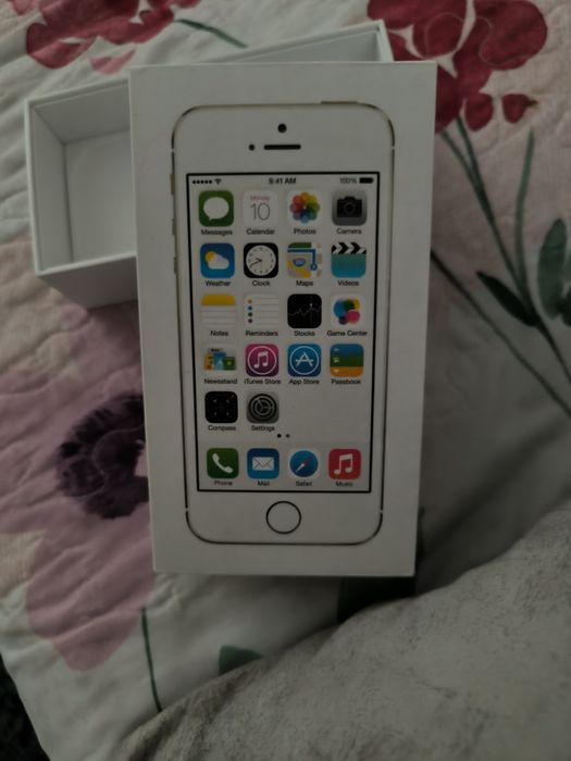 Продам айфон 5s  в очень хорошем состоянии.