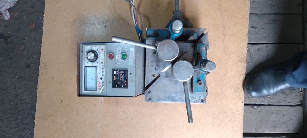 Продам  для пайки пластиковых окон