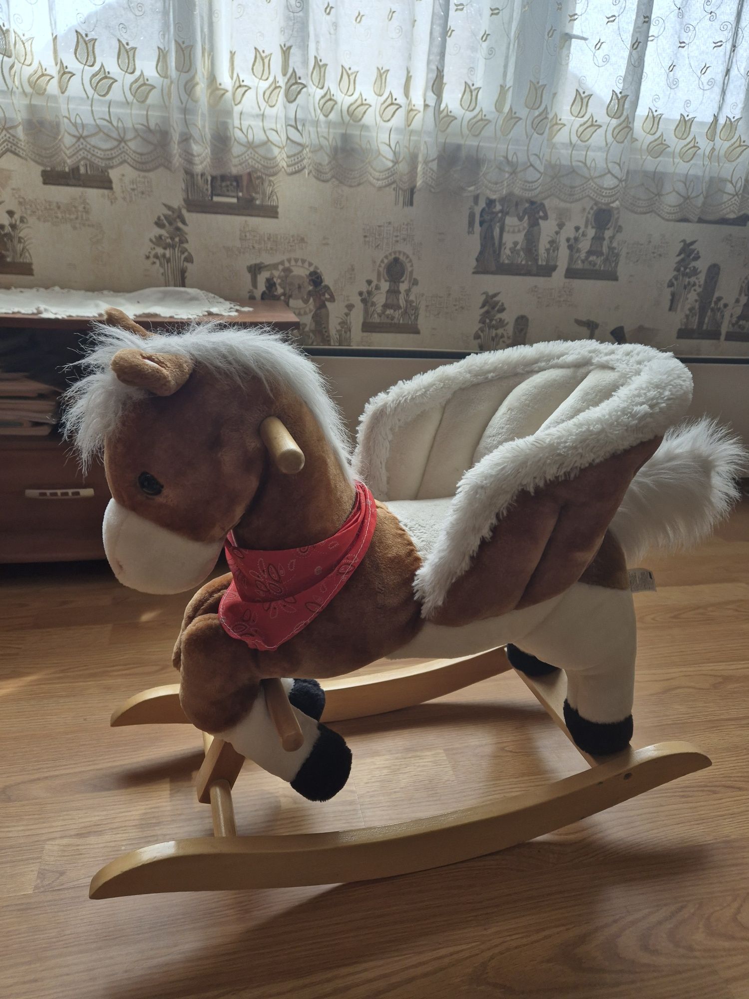 Люлеещо се конче