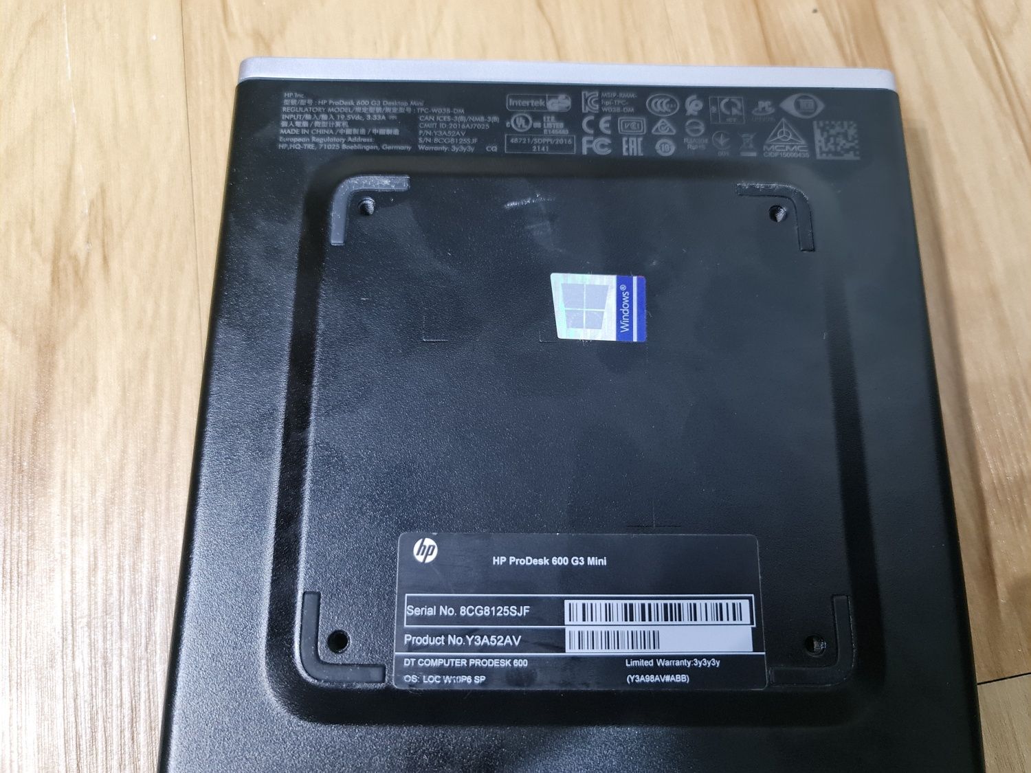 Мини-компьютер HP в идеальном состоянии. Core i3, 8RAM, 250SSD