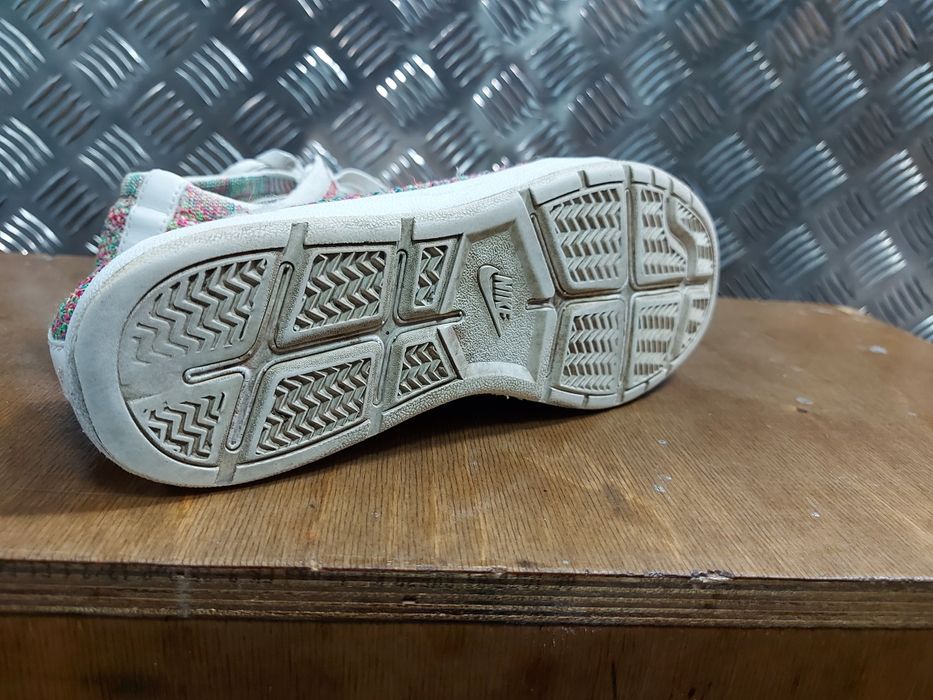 Nike дамски летни обувки