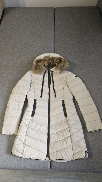 Дамско зимно яке