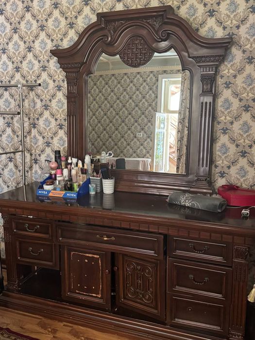 Spalniy mebel sotiladi xitoy