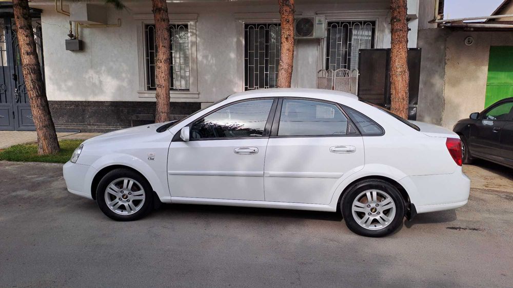 ласетти 2013 год, пробег 112 130 км, машина своя, первый хозяин