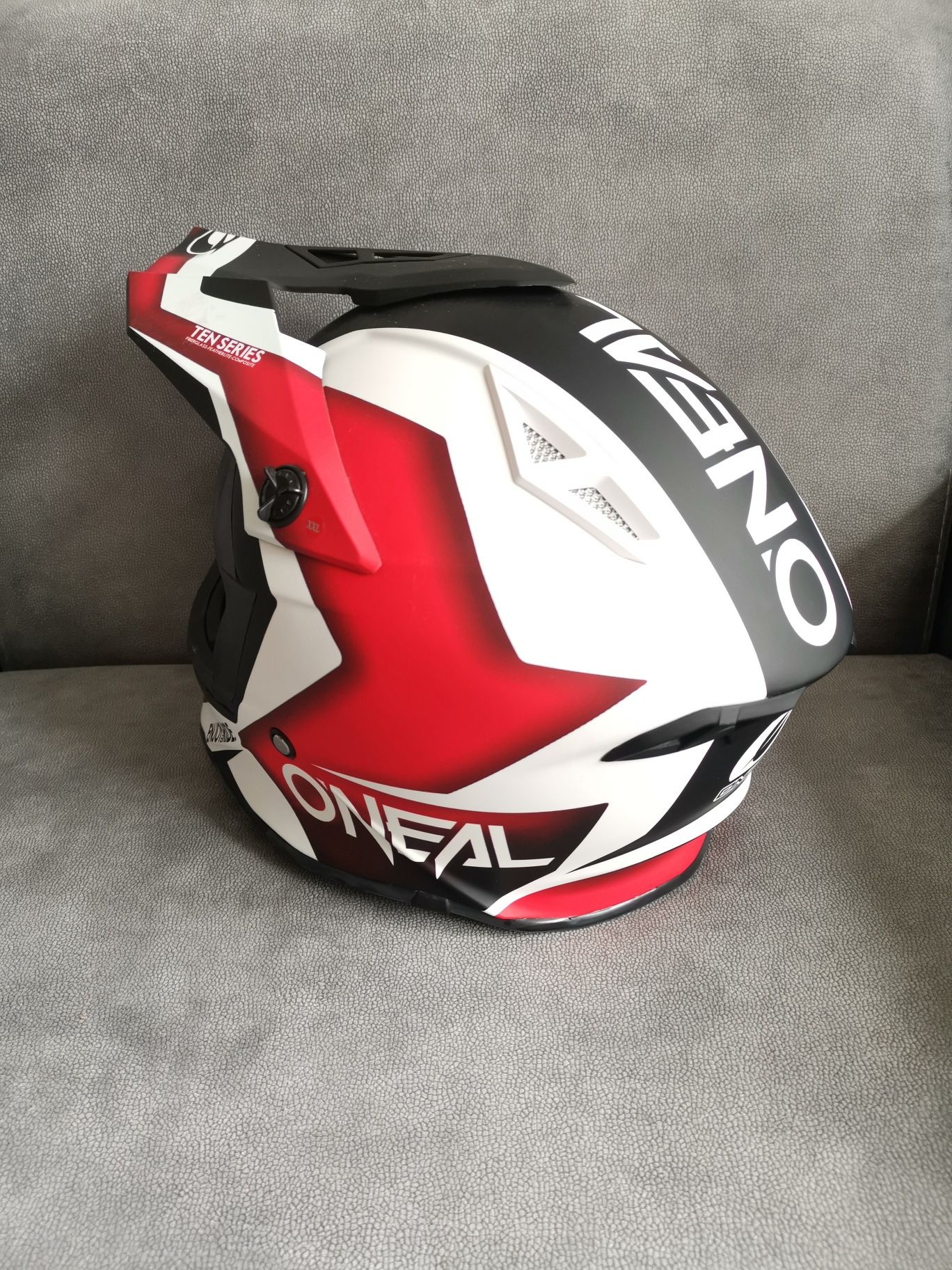 Каска Oneal 10 Series Red