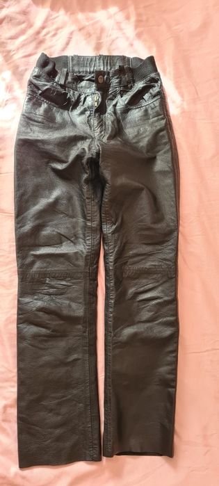 Pantaloni de piele naturala