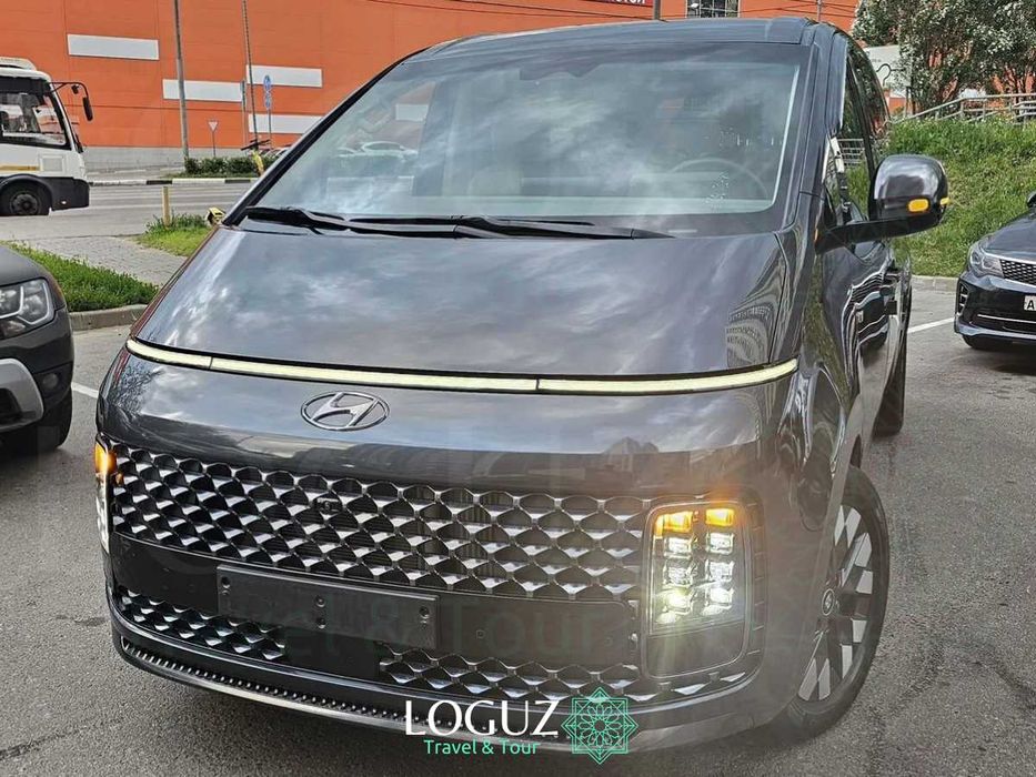 услуги Hyundai Staria по Узбекистану 24/7: комфорт стиль и уверенность