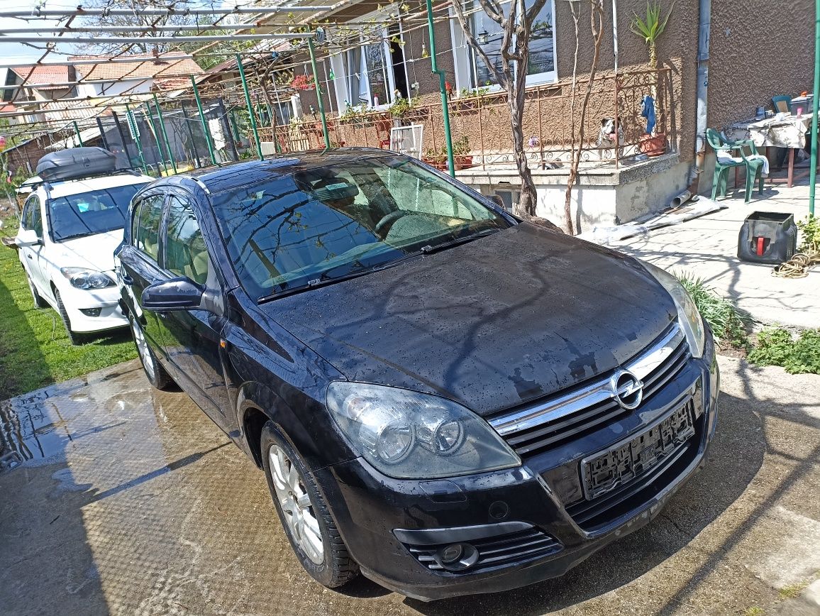 OPEL ASTRA H 1.6 105 кс. 2005г.