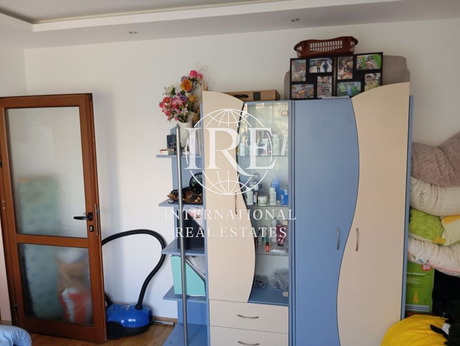 Продава се Тристаен апартамент в Варна, Младост 1 - 65 кв.м за 2462 €/кв.м - Снимка #9