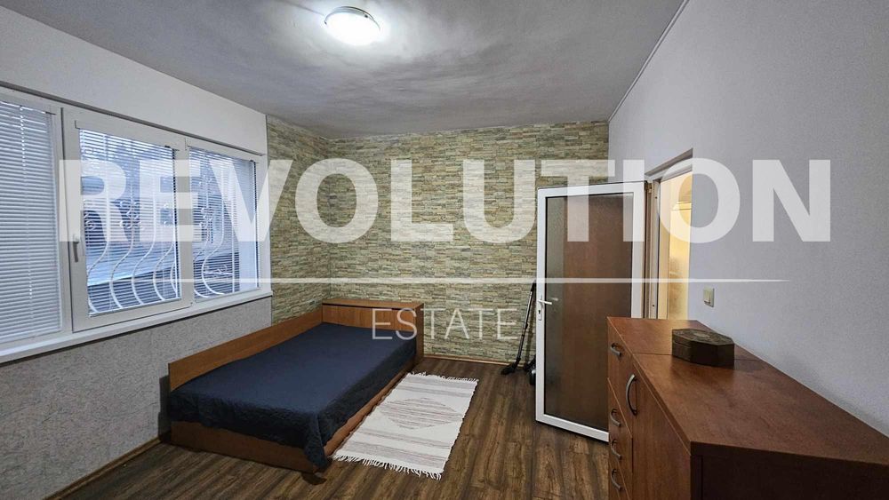 Дава се под наем Тристаен апартамент в Варна, Спортна зала - 75 кв.м за 450 € - Снимка #2