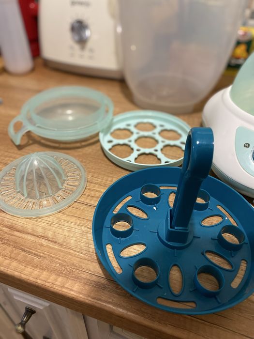 Sterilizator biberoane si tetine 5 in 1 - incalzitor si fierbator abur