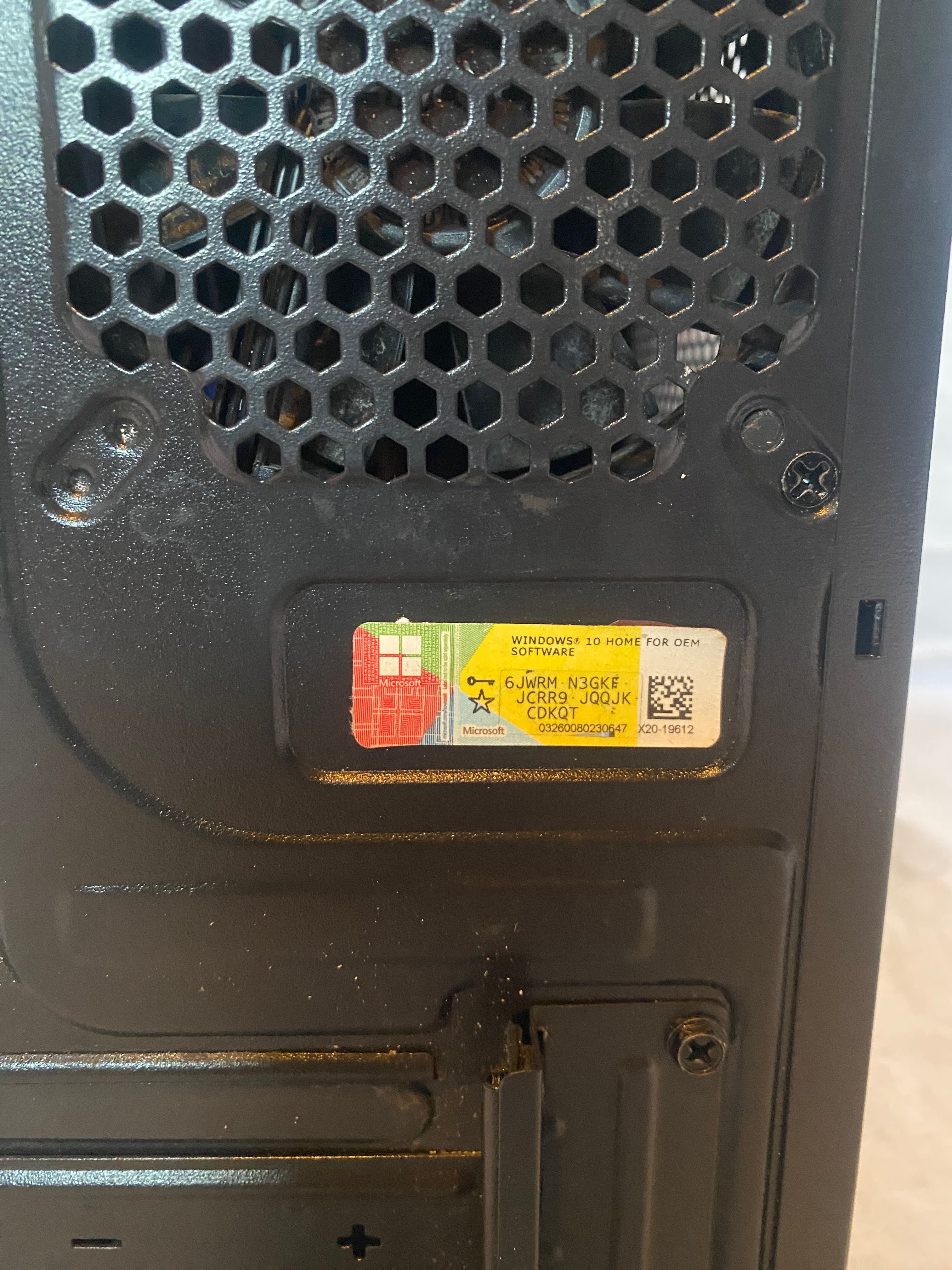 Настолен компютър Antec