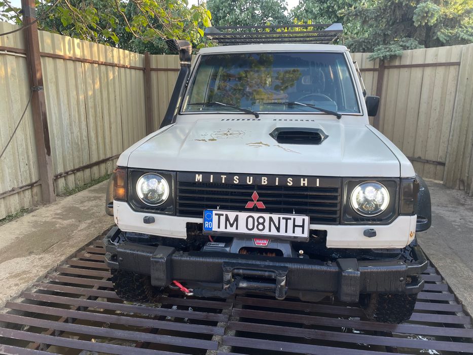 Mitsubishi Pajero MK1