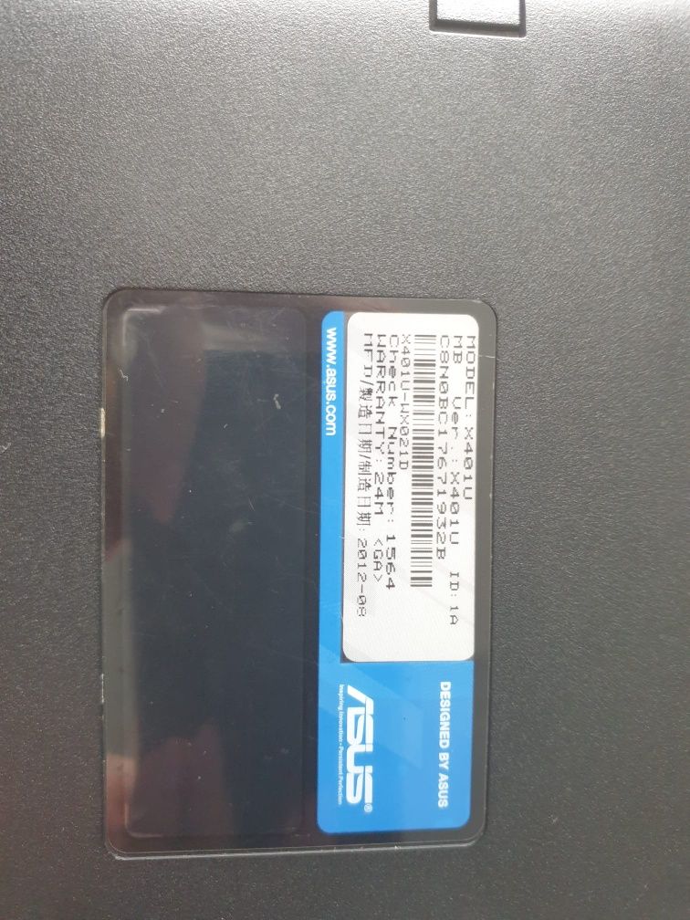 Laptop Asus X401U