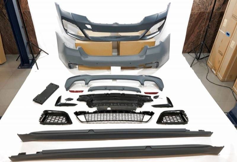 G30 lci M пакет BMW Mtech bodykit предна броня задна прагове дифузьор