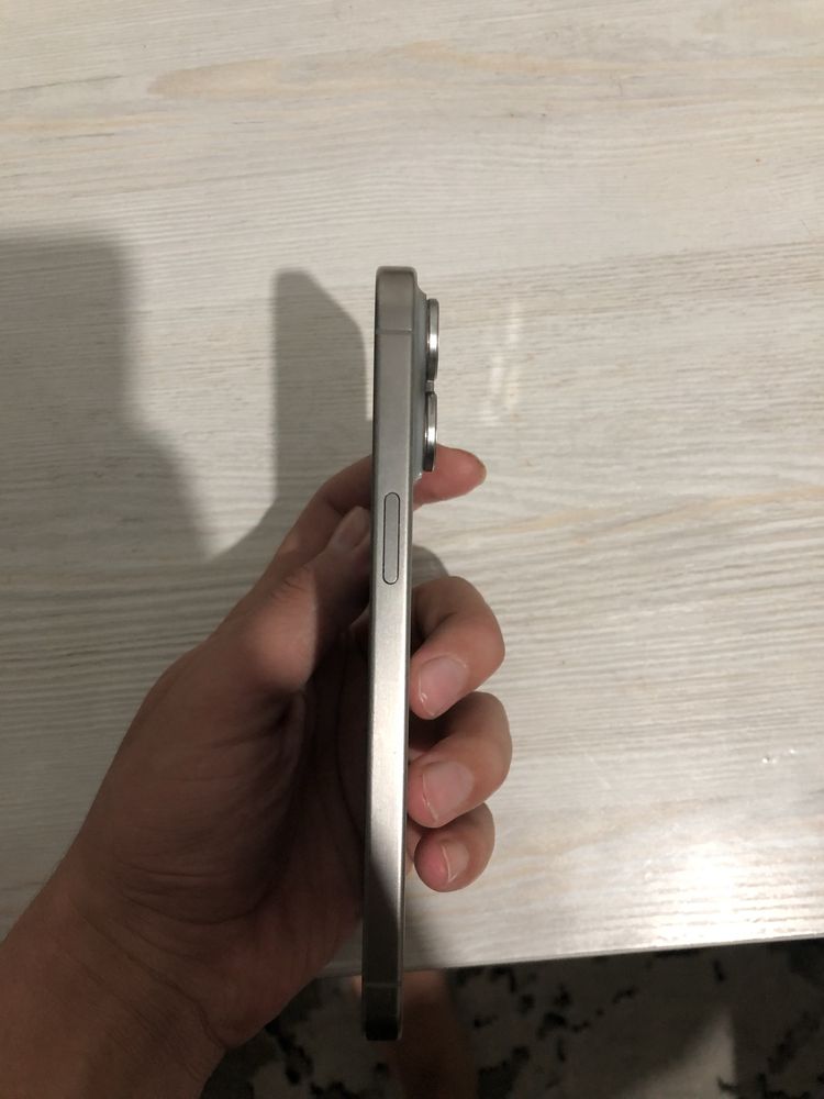 Iphone 15 pro max sotiladi