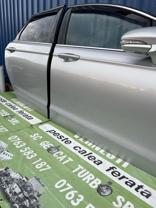 Geam ușă dreapta spate Ford Mondeo MK 5 break