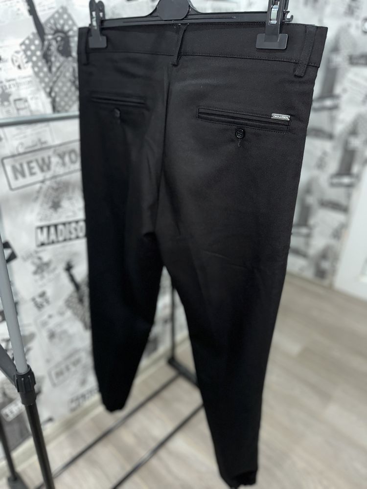 Pantalon “Dsquared2” premium/topquality!!