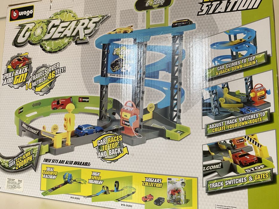 Писта “Go Gears Burago Super Service Station”