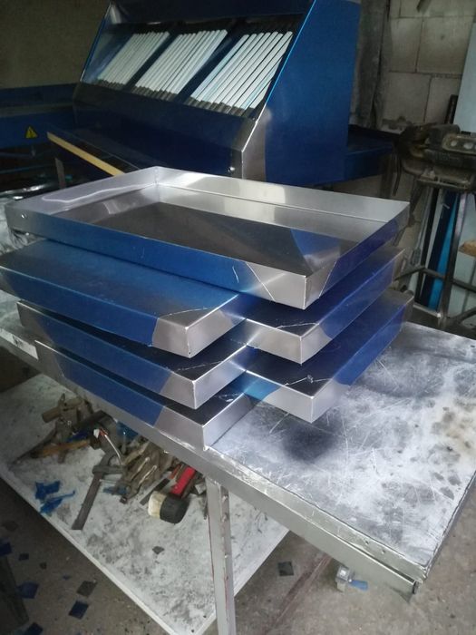 Tavi  din inox 60x40x3