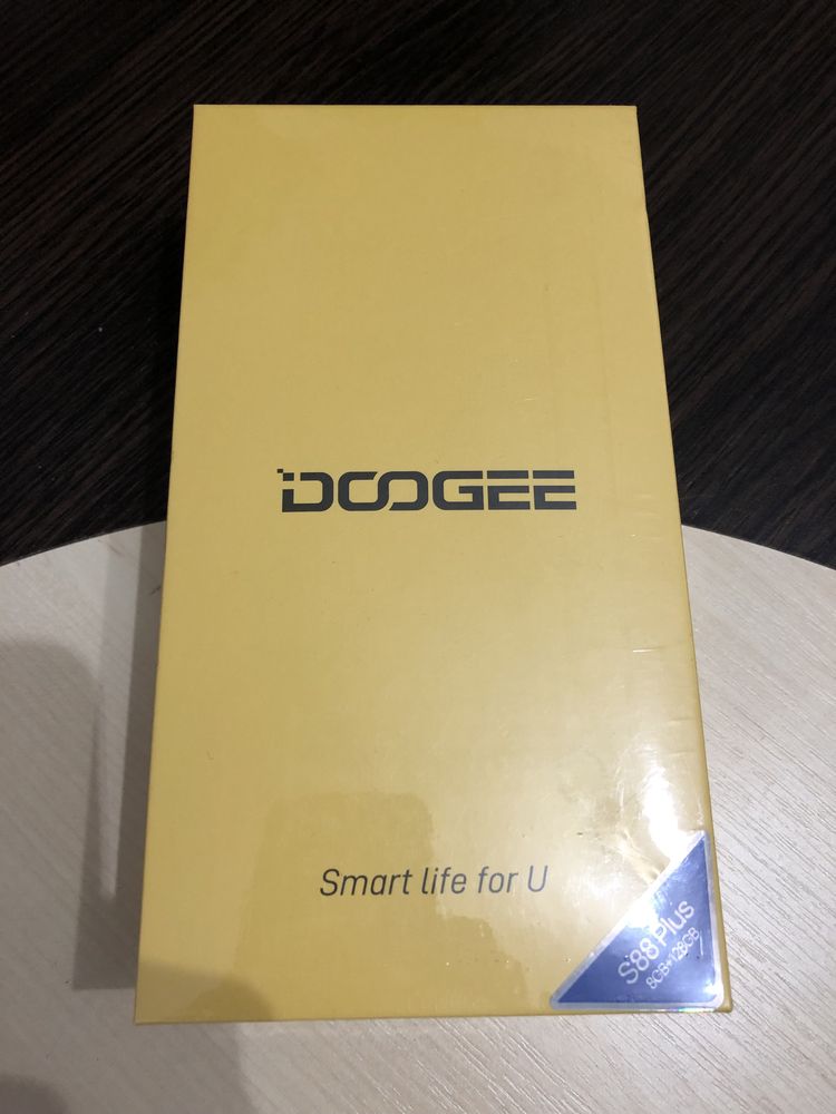 Doogee S88 Plus Fire Orange Sigilat!