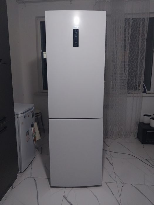 Холодильник HAIER No Frost в хорошем рабочем состояние