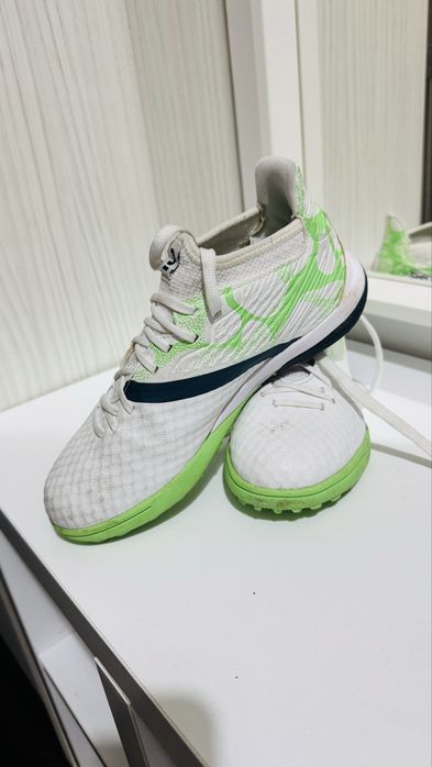 Kipsta- Ghete de fotbal Viralto teren sintetic Alb