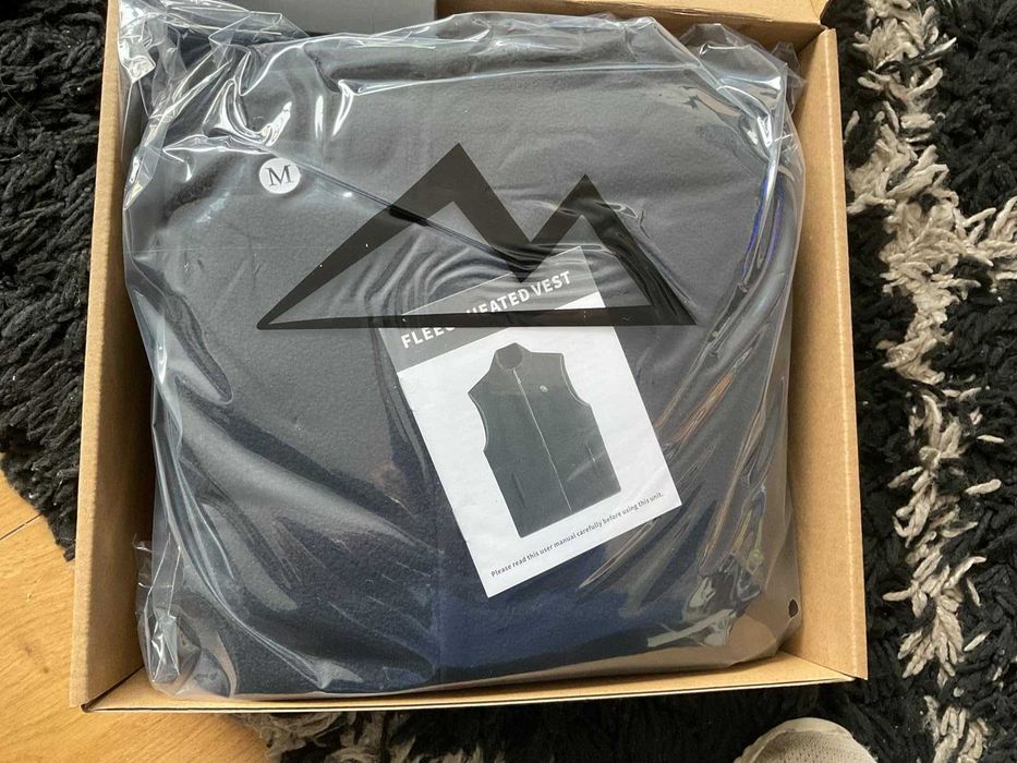 Отопляема жилетка за мъже, батерия 10000mАh, 6 зони, 3 степени, М