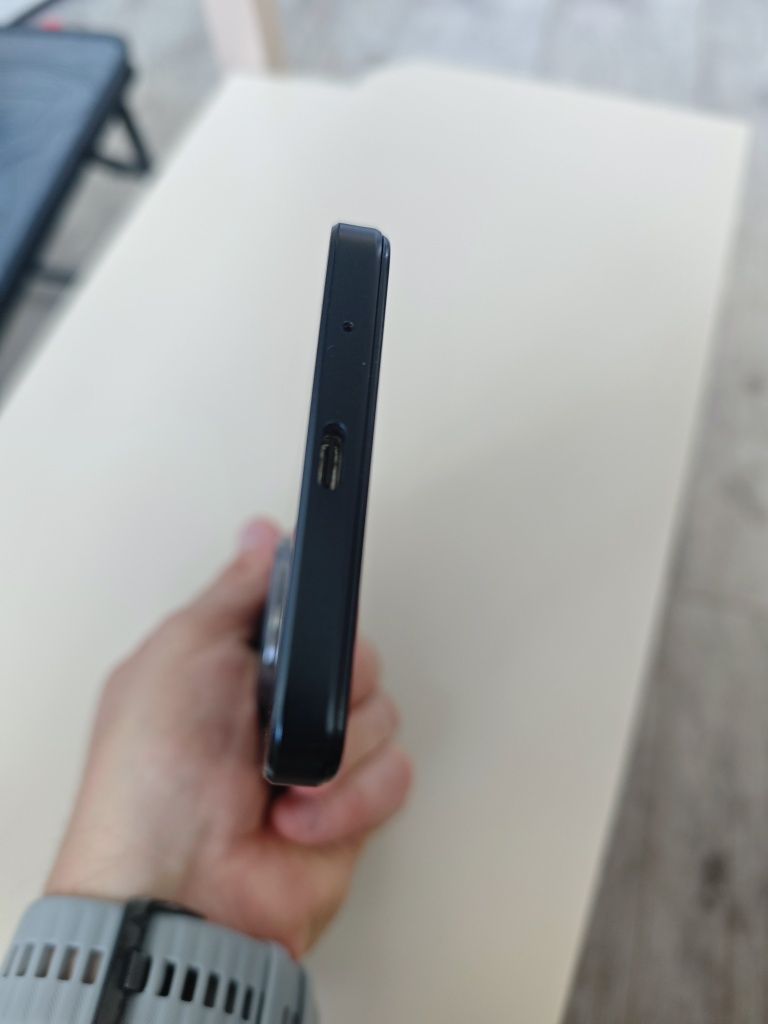 Redmi A3 64gb/3GB Ram
