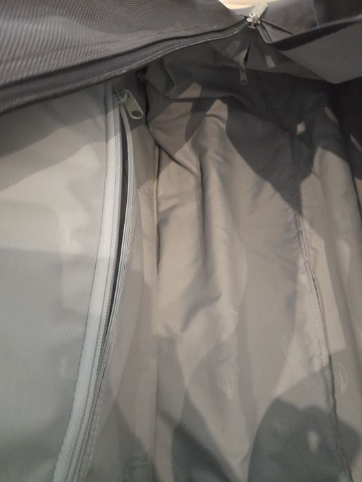 Geanta troler American Tourister