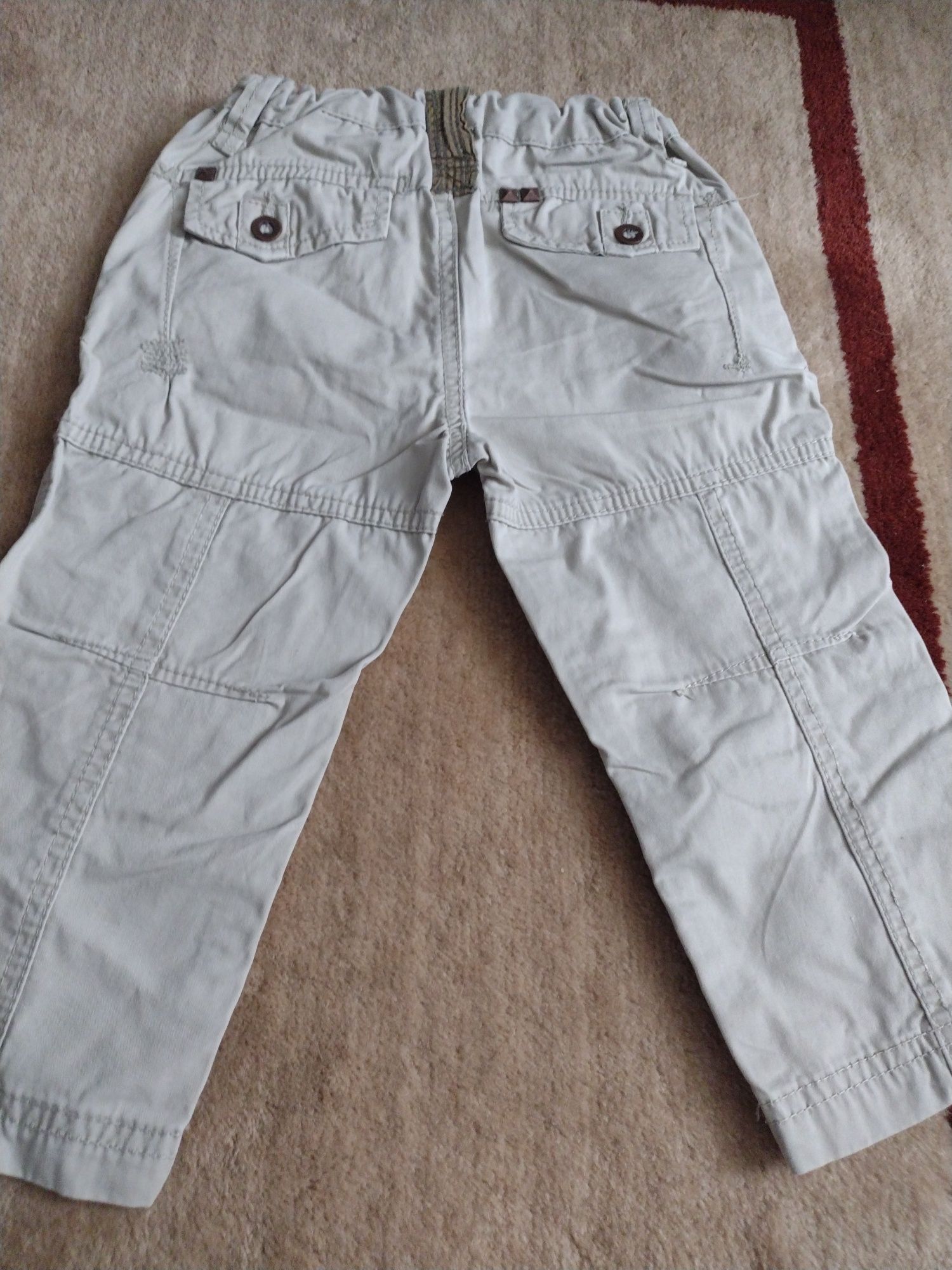 Zara  pantaloni baby mărimea 82