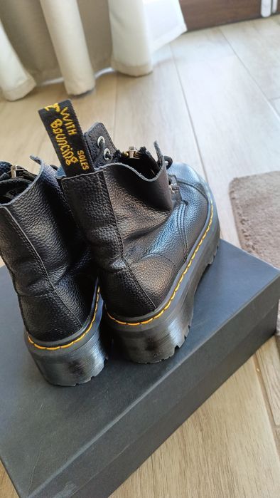 Ghete dr martens mărimea 36